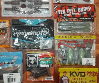 Lote Señuelos Pesca y Fluorocarbono