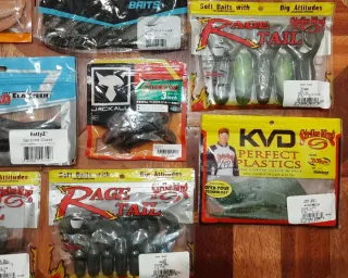 Lote Señuelos Pesca y Fluorocarbono