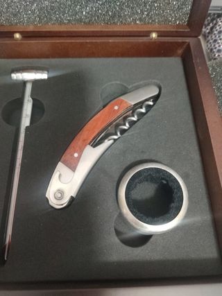Set de vino con abridor y termómetro
