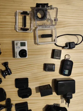 GoPro Hero 3 Cámara de Acción + Accesorios