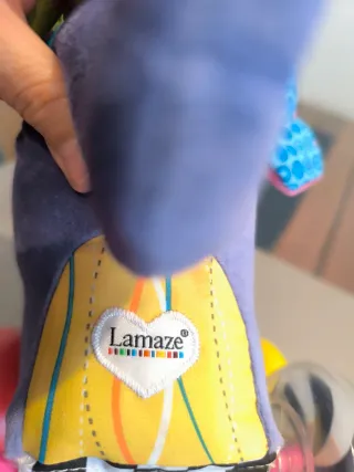 Elefante de peluche con ruedas para bebé