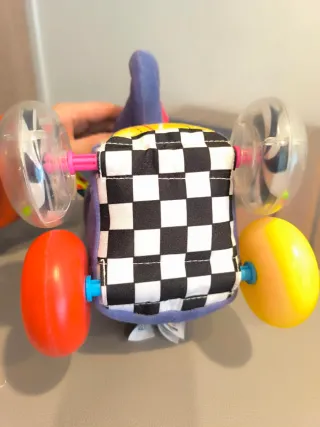 Elefante de peluche con ruedas para bebé