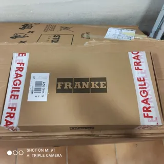 Miscelatore Franke Lina colore nero.