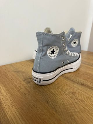 Converse plataforma azul y blanco