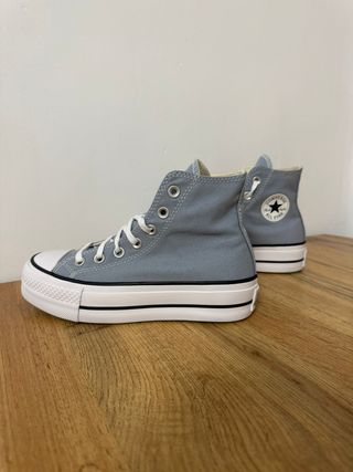 Converse plataforma azul y blanco