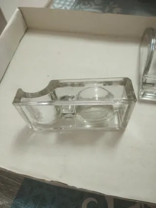 Tintero antiguo de cristal