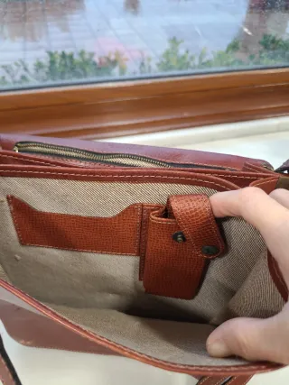 Cartera portadocumentos de cuero