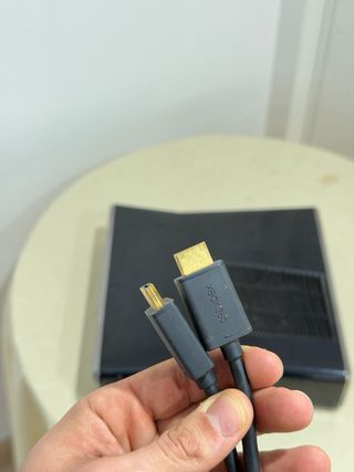 Xbox 360 250GB + 2 mandos + HDMI | Pack completo