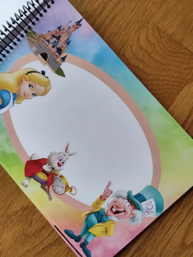 Libro de Firmas Disney Inés Disneyland Paris