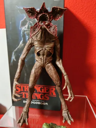 Stranger Things threezero Figura 1/6 Eleven