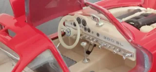 Mercedes 300 SL Escala 1/18