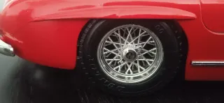 Mercedes 300 SL Escala 1/18