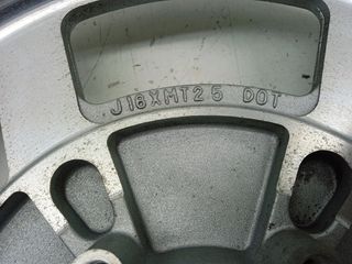 LLANTA DELANTERA HYOSUNG AQUILA 250 '02/06 (CARB.)