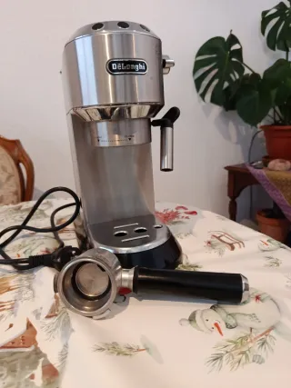 Cafetera DeLonghi EC680