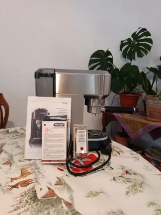 Cafetera DeLonghi EC680