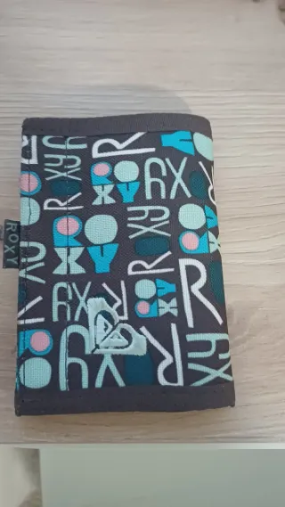 Cartera Roxy con departamentos