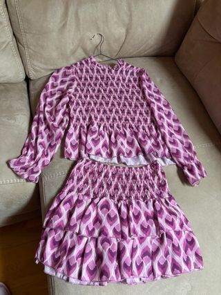 Conjunto Brookville Blusa y Falda Talla Única