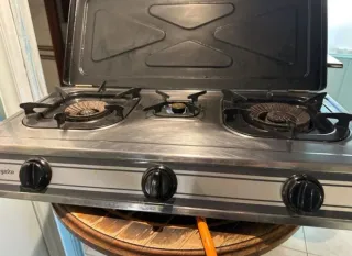 Cocina de gas portátil 3 fuegos