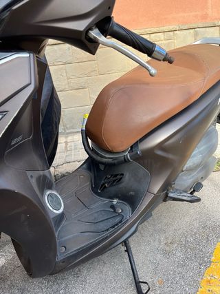 Kymco People S 125i Scooter
