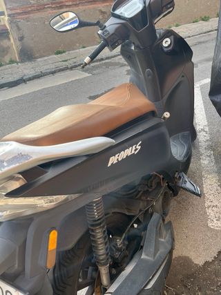 Kymco People S 125i Scooter