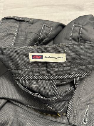 Pantalón de vestir gris hombre