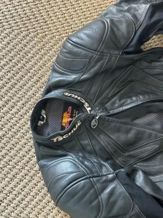 Traje de moto de cuero Talla 38. Mujer