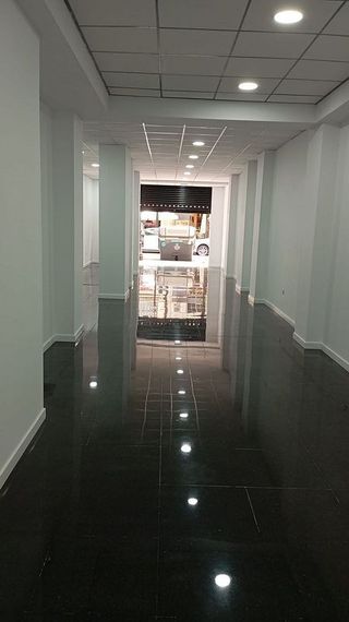 Local comercial en alquiler en Gran Vía en Valencia
