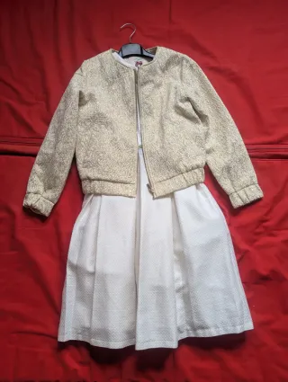 Vestido de Comunión Blanco y Dorado.