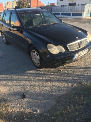 Mercedes-Benz Clase C 2003
