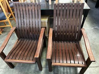 2 Sillones de madera reclinables