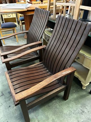 2 Sillones de madera reclinables