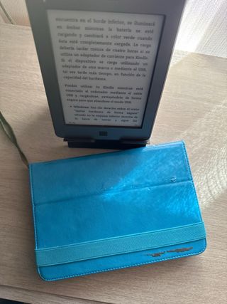 Kindle Touch + Funda