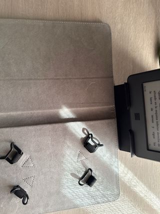 Kindle Touch + Funda