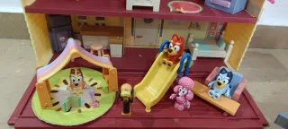 Lote Juguetes Bluey Casa y Coche