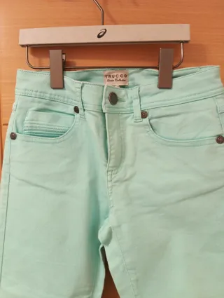 Pantalón Capri Elástico Talla S/36