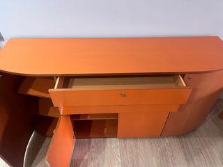 Mueble de Almacenaje Comedor Naranja