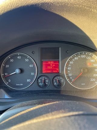 Vendo Volkswagen Golf gasolina, bien cuidado