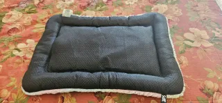 Cuccia morbida per animali arcobaleno