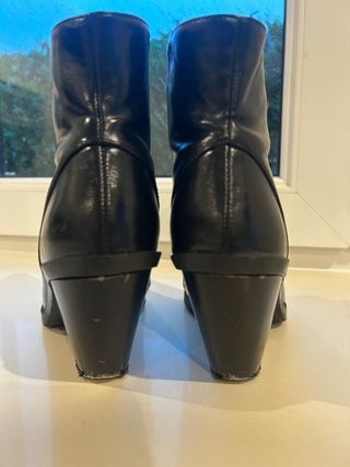 Botines Zara Negros Tacón Punta