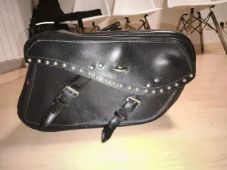 Alforjas de cuero para moto