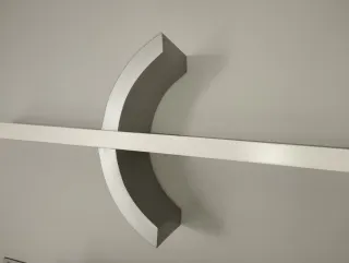 Balda flotante de diseño