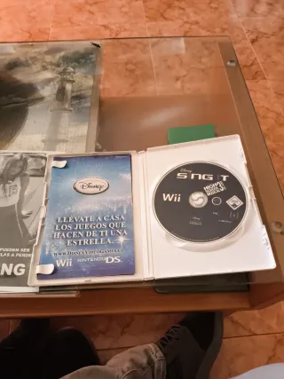 Los Sims 3 Wii, Wii Fit Plus y Disney Sing It HSM3