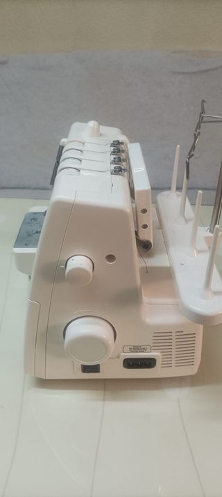 Máquina de coser SEWMAQ Interlock