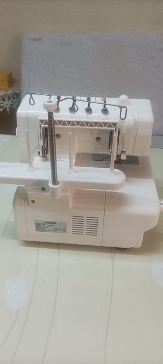 Máquina de coser SEWMAQ Interlock