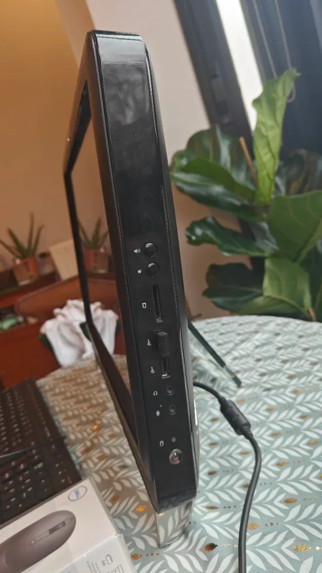 Ordenador todo en uno | Dell Inspiron One 2205