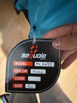 Chaqueta de moto azul con protección