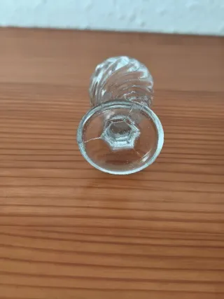 Antigua copa de cristal tallado