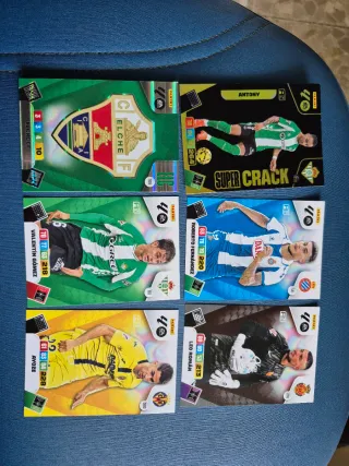 Cromos Panini Adrenalyn XL Varios.