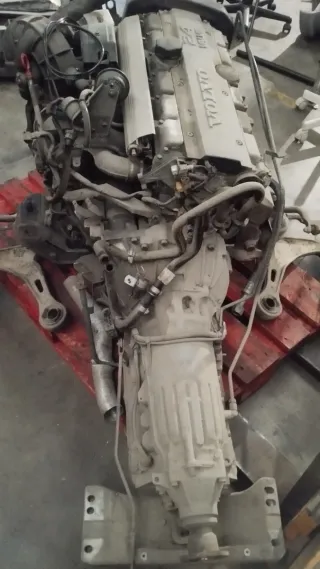 Motor Volvo 3.0 24v B6304AF