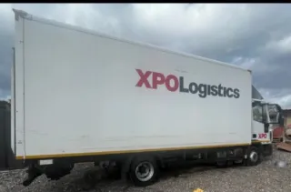 Camión Furgón XPO